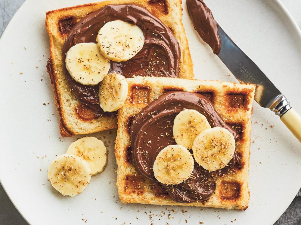 chocolate banana on toast